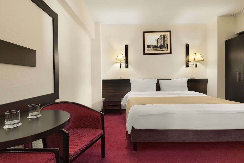 Ramada by Wyndham Iasi City Centre 14/43