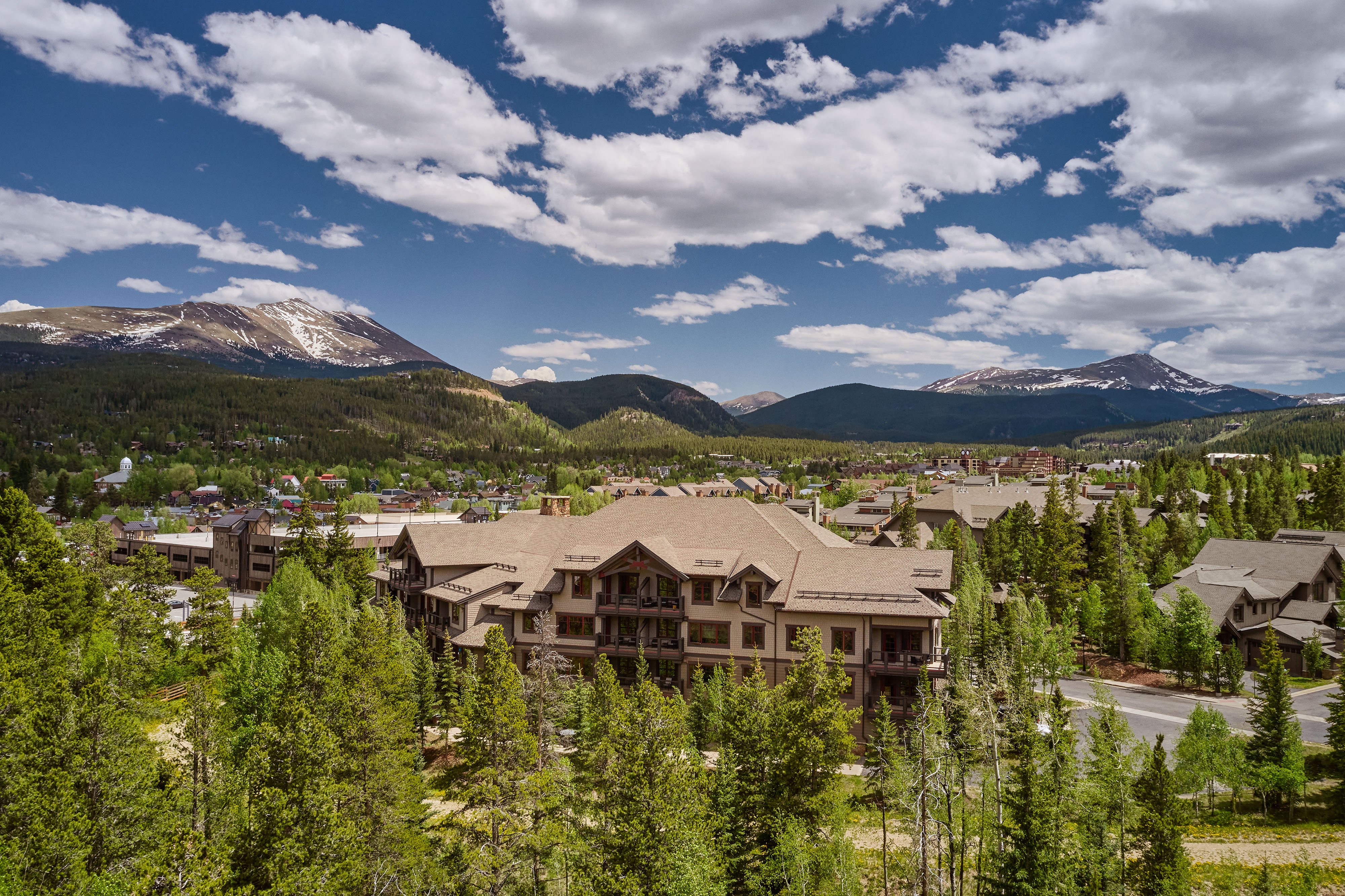 Mountain Thunder Lodge 69/80