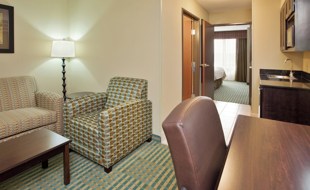 Holiday Inn Columbia-East 37/55