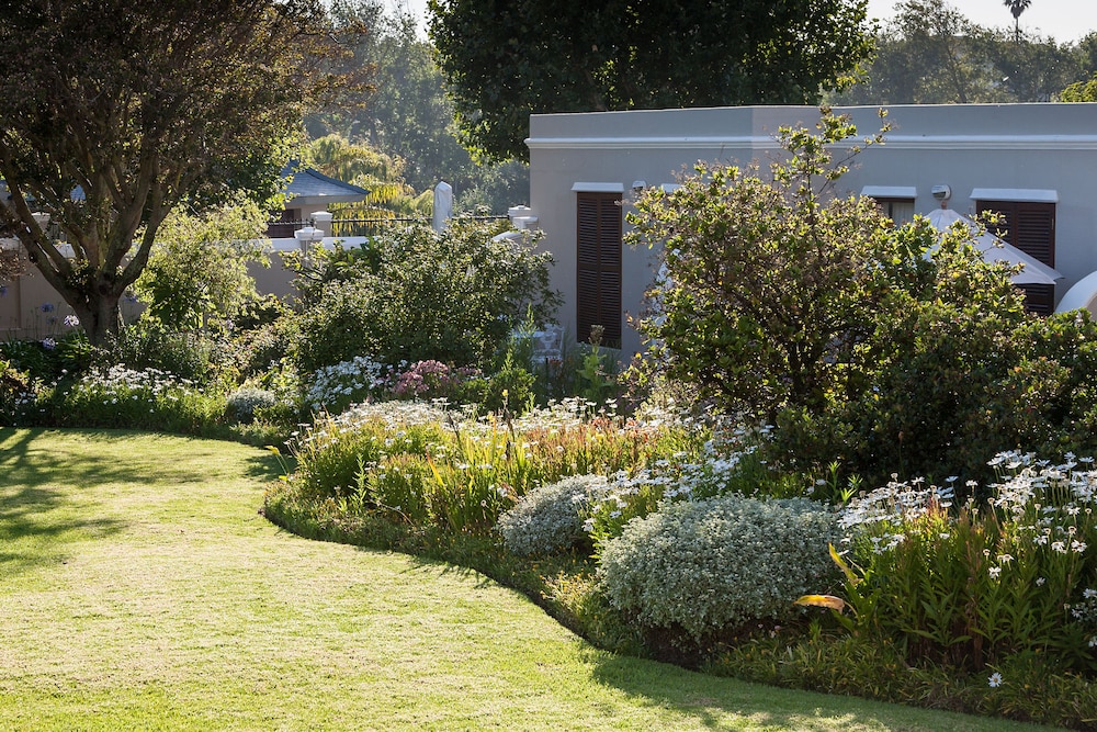 Glen Avon Lodge Boutique Hotel 23/34
