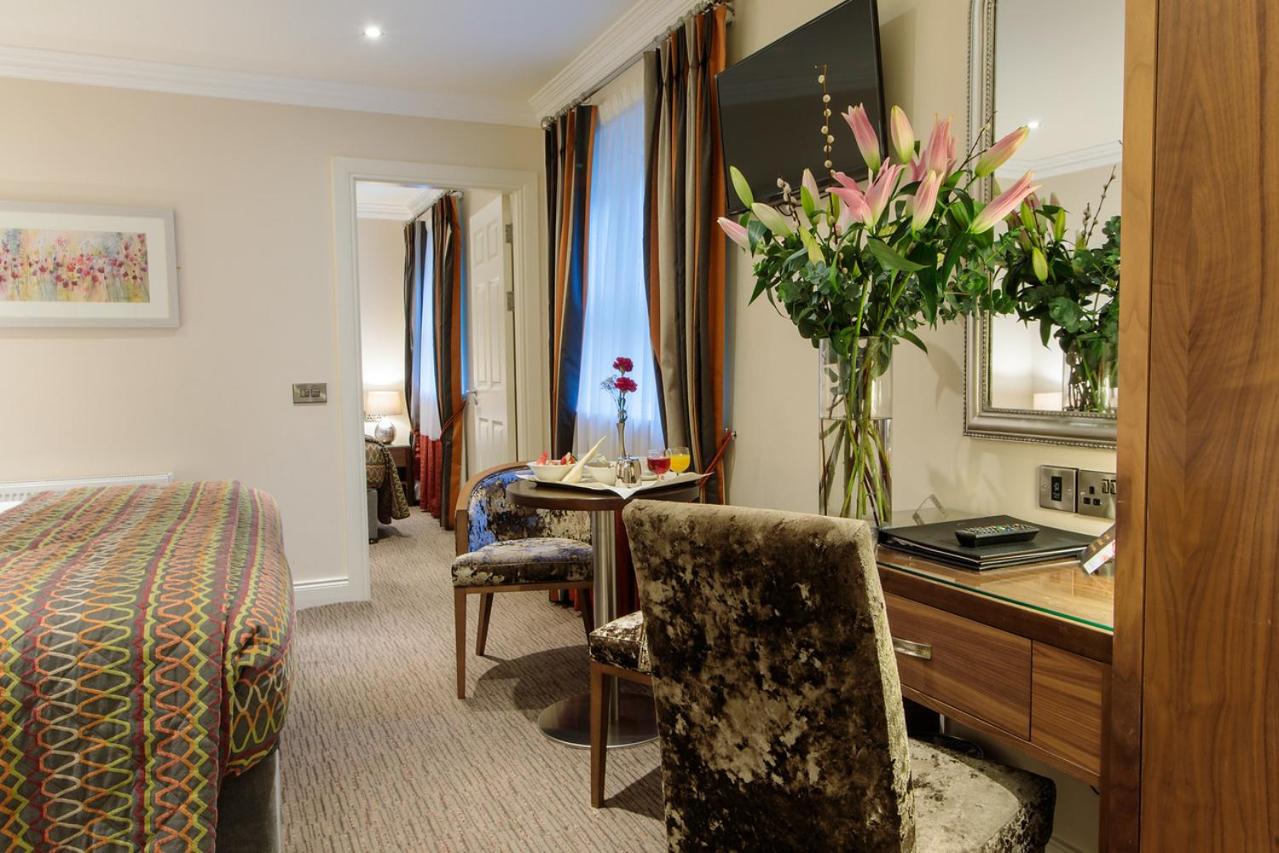 Grand Hotel Tralee 28/52