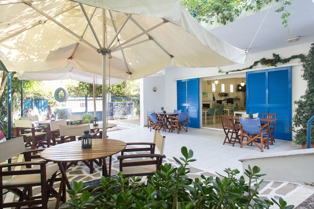 Daphne's Club Hotel Apartments 33/46