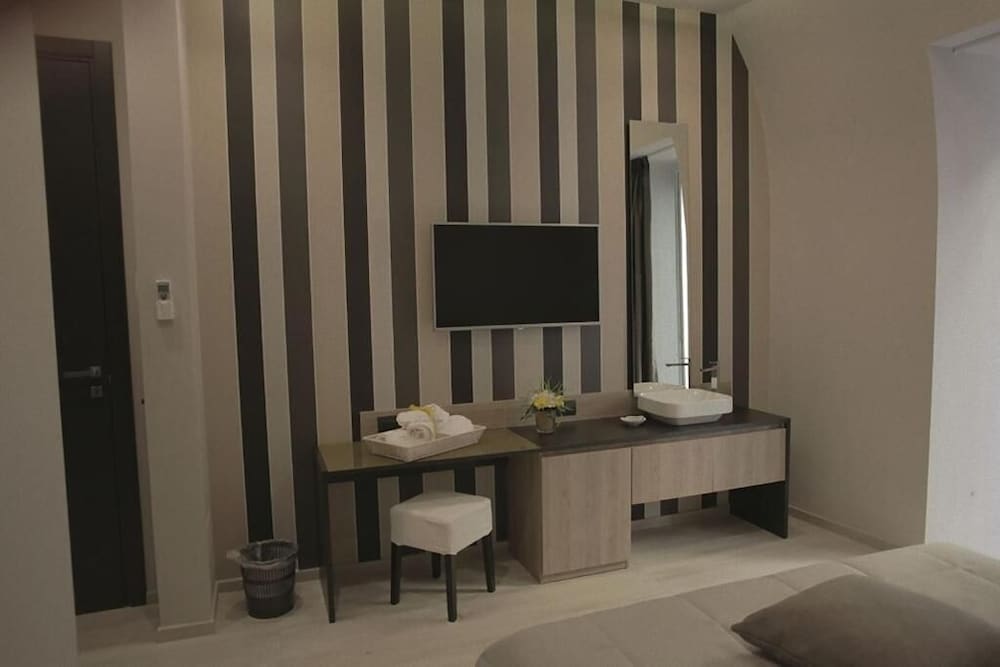 Neapolis Lifestyle 42/59