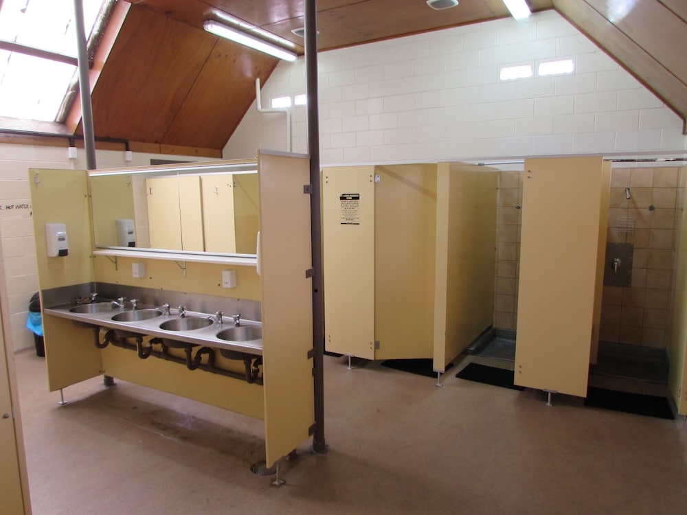 Dunedin Holiday Park &amp; Motels 7/47