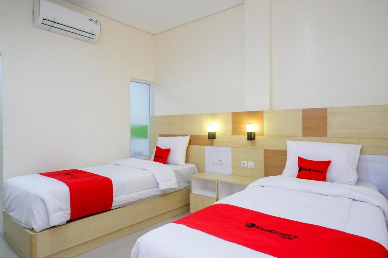 Hotel O near Pasar Gede Solo formerly Indria Pasar Gede 10/20