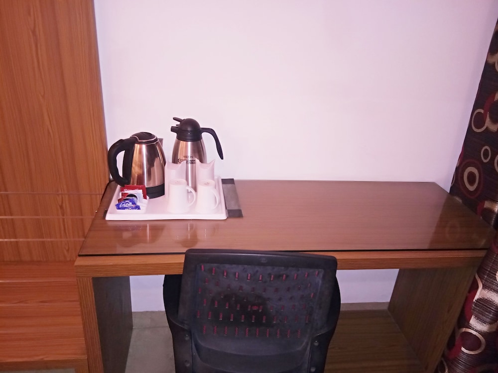 Hotel Suktara International 47/49