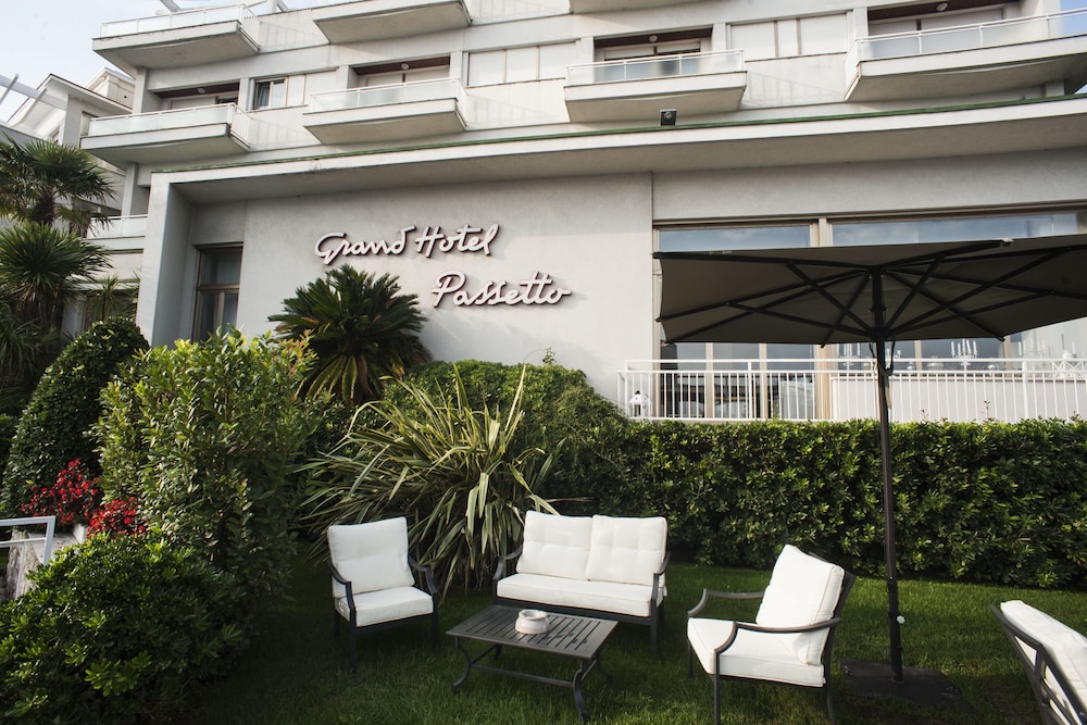 GRAND HOTEL PASSETTO 2/70