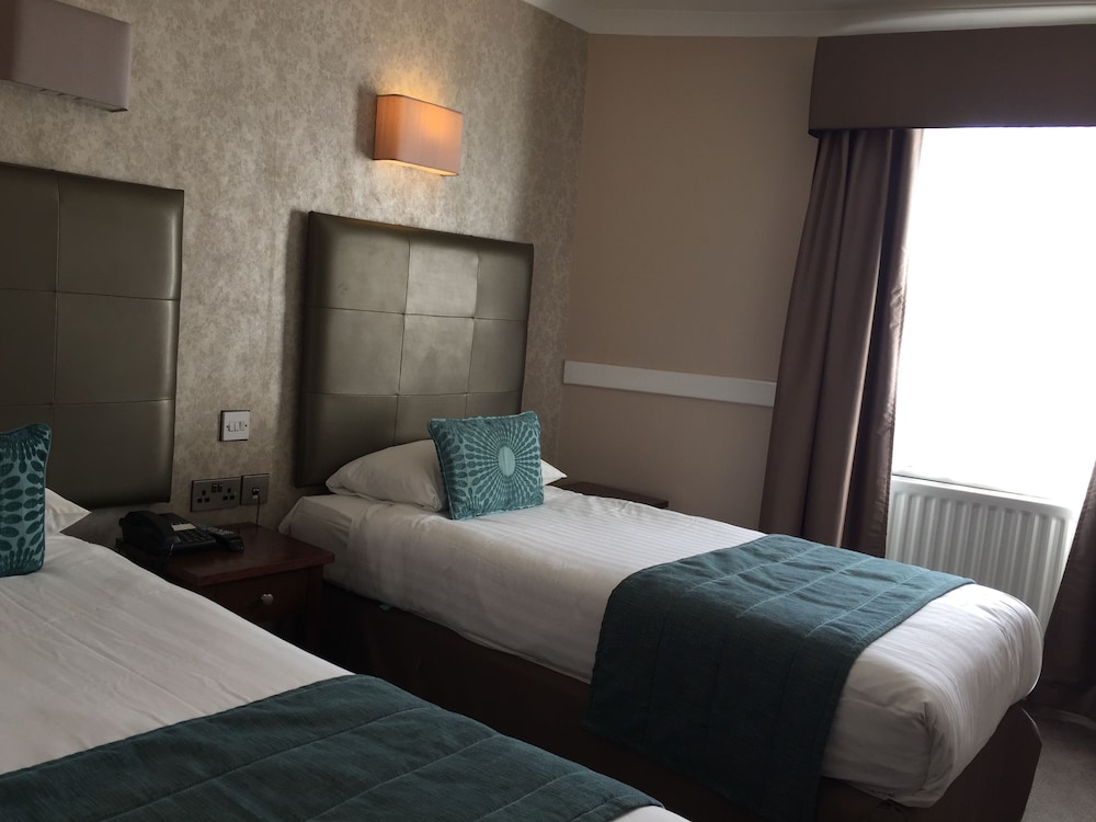 Princes Square Hotel 33/79