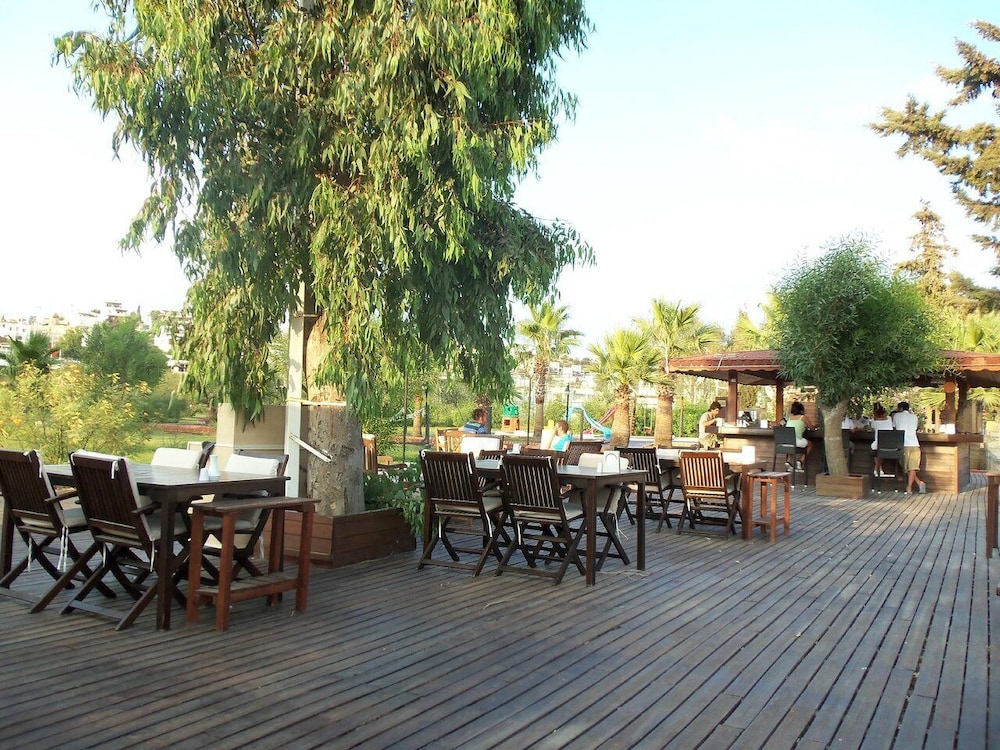 Ladonia Hotels Del Mare 50/50