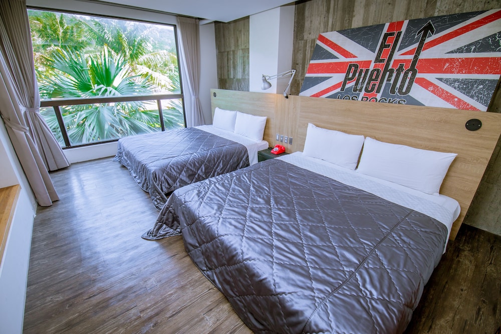 El Puerto Hotel 17/49