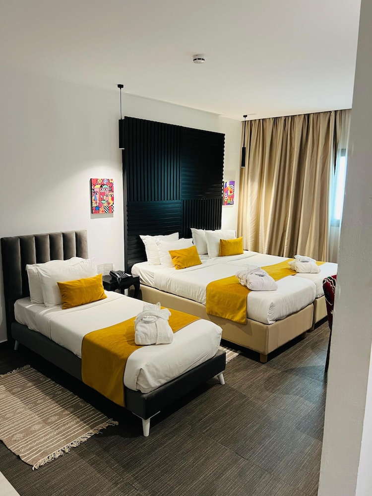 Hotel Lac Leman 16/59