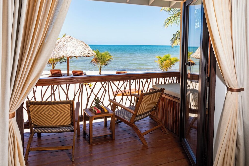 Kalimera Beach Hotel 36/48