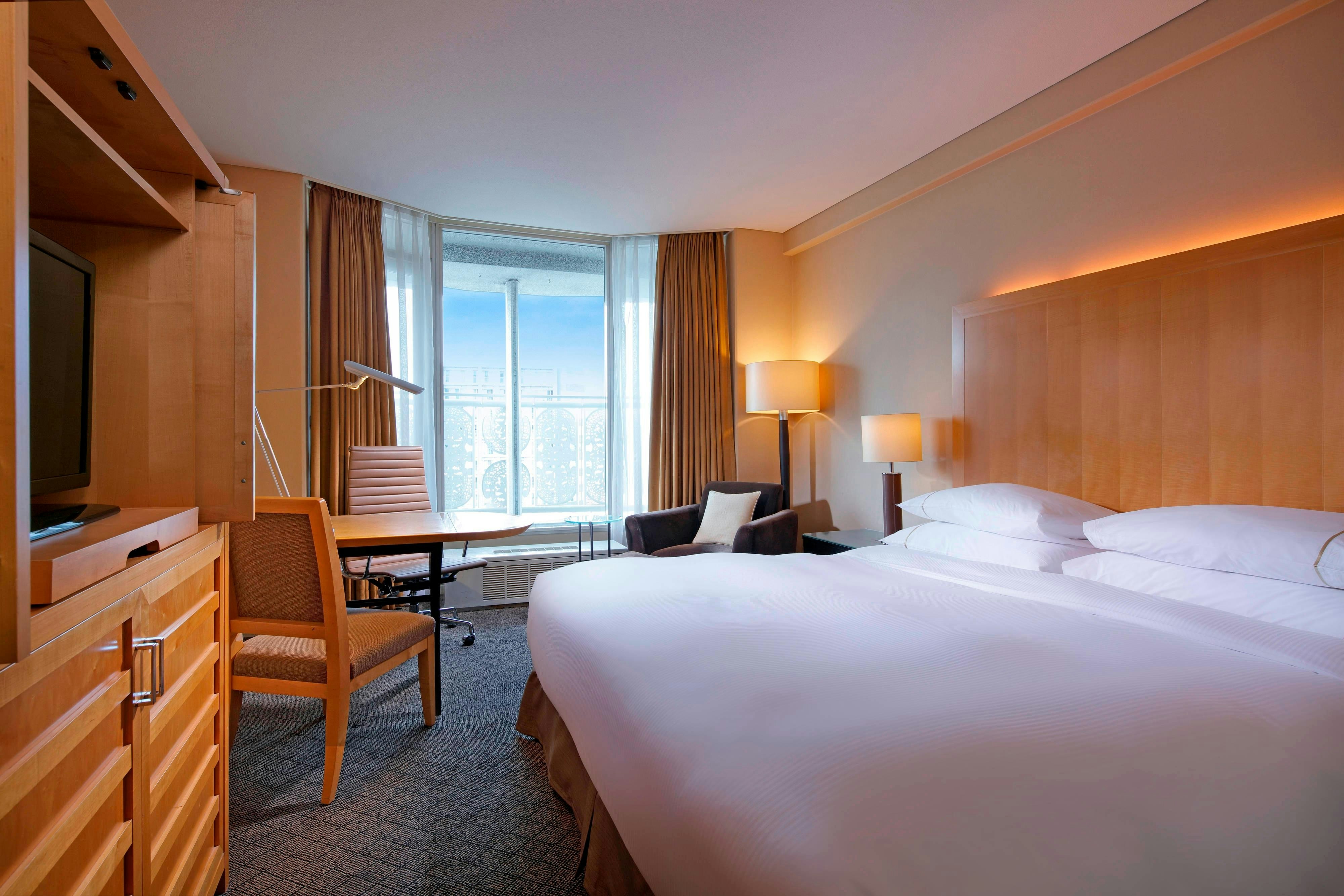 Sheraton Miyako 12/80