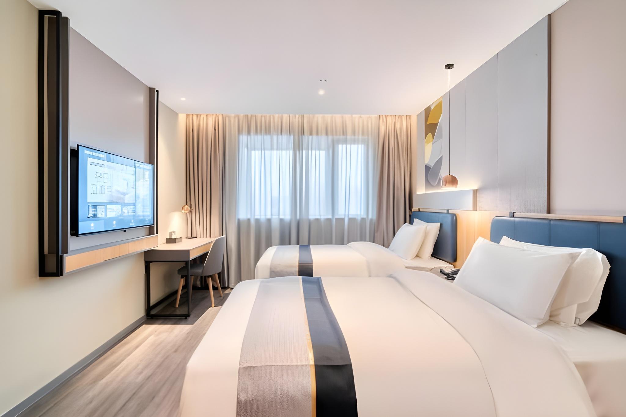 Home inn Selected (Huzhou Hongqi Road,Yishang Street) 34/55