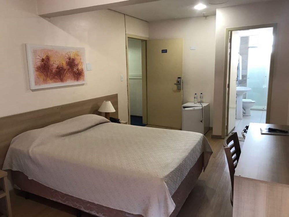 Hotel Dan Inn Express Porto Alegre By Nacional Inn 35/72
