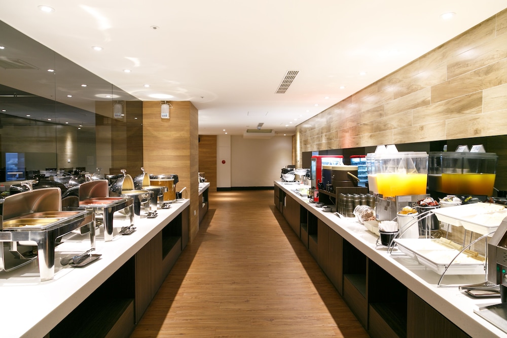 Hotel Hi Chuiyang 35/49