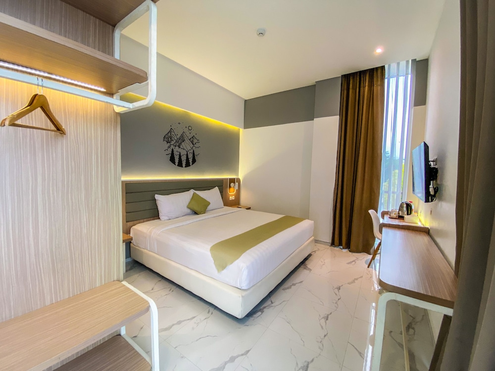 Facade Hotel by Azana 5/46
