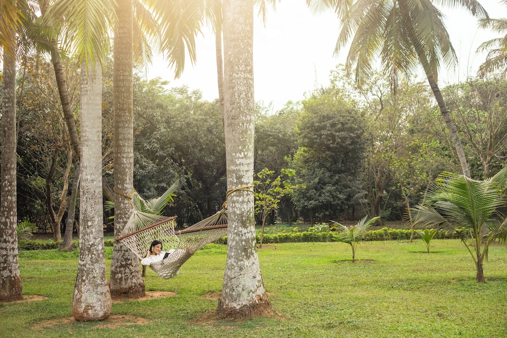 Trident Hotel Bhubaneswar 52/54