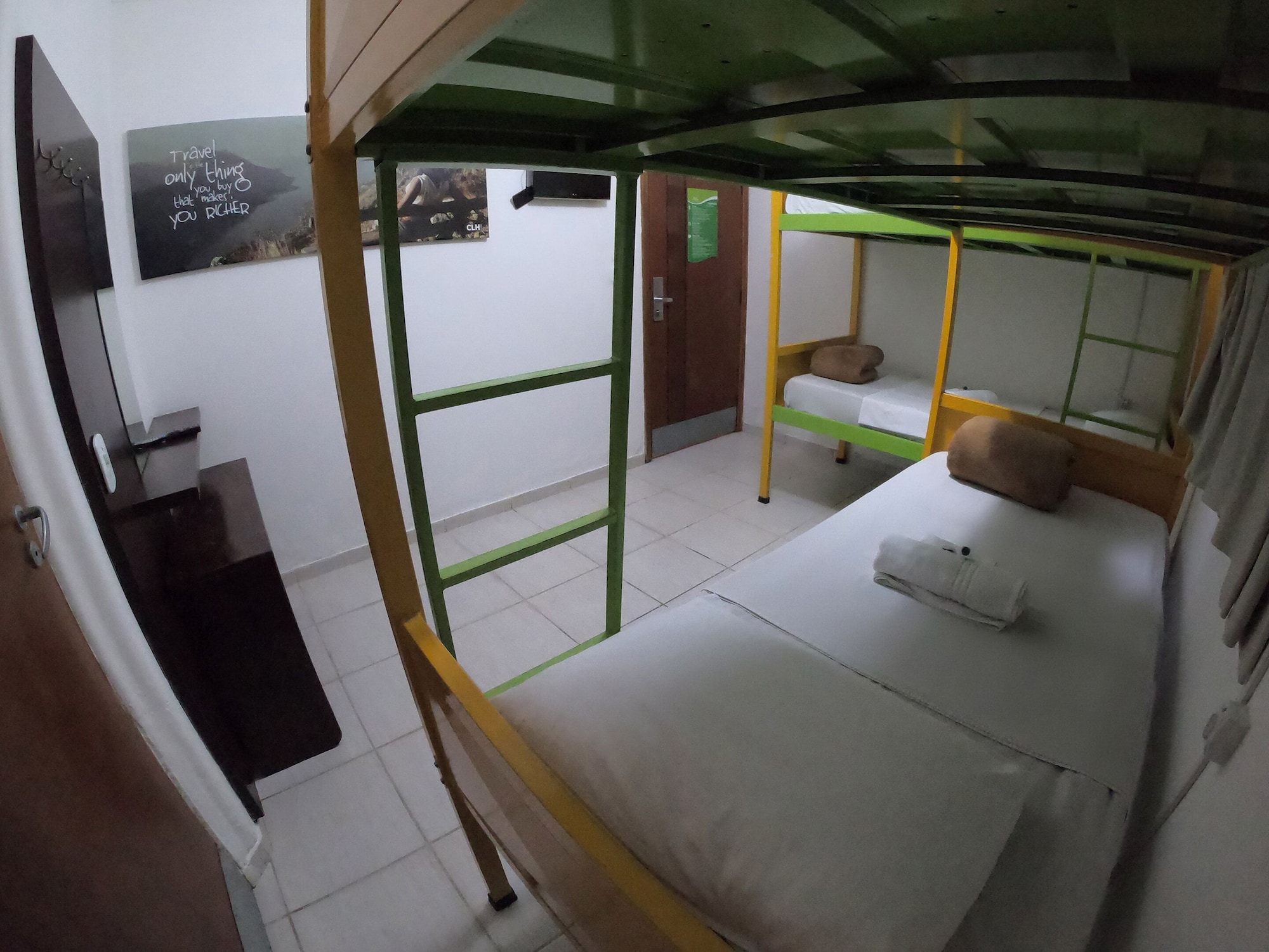FEMALE DORM, FEMALE ONLY, 10 BEDS