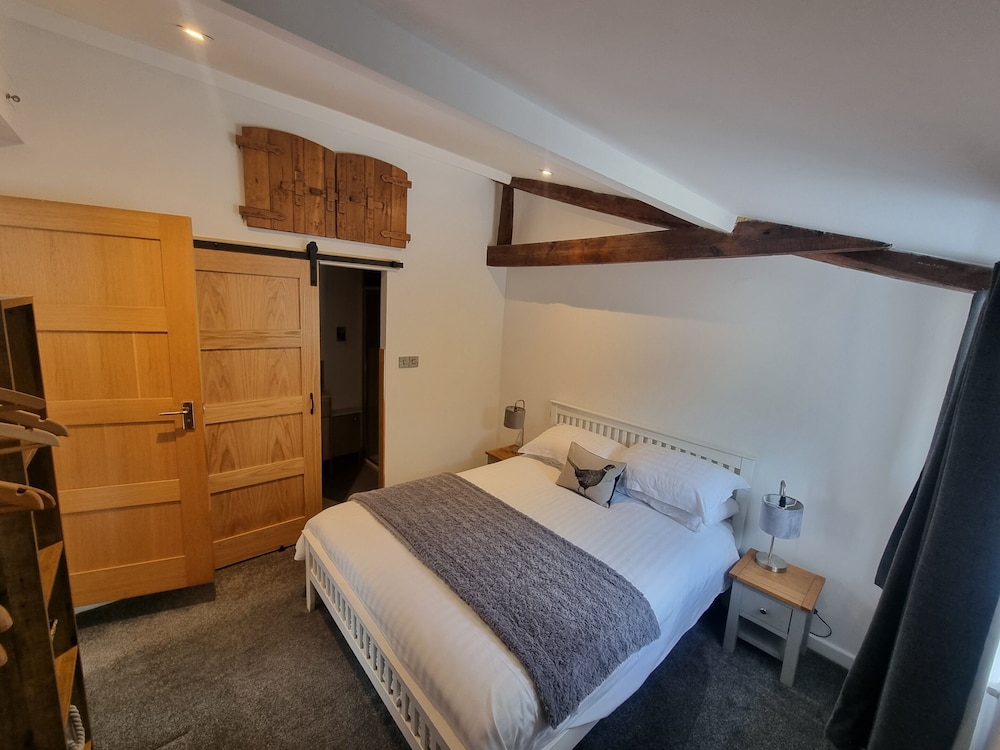 Monkton Court Hotel 17/50