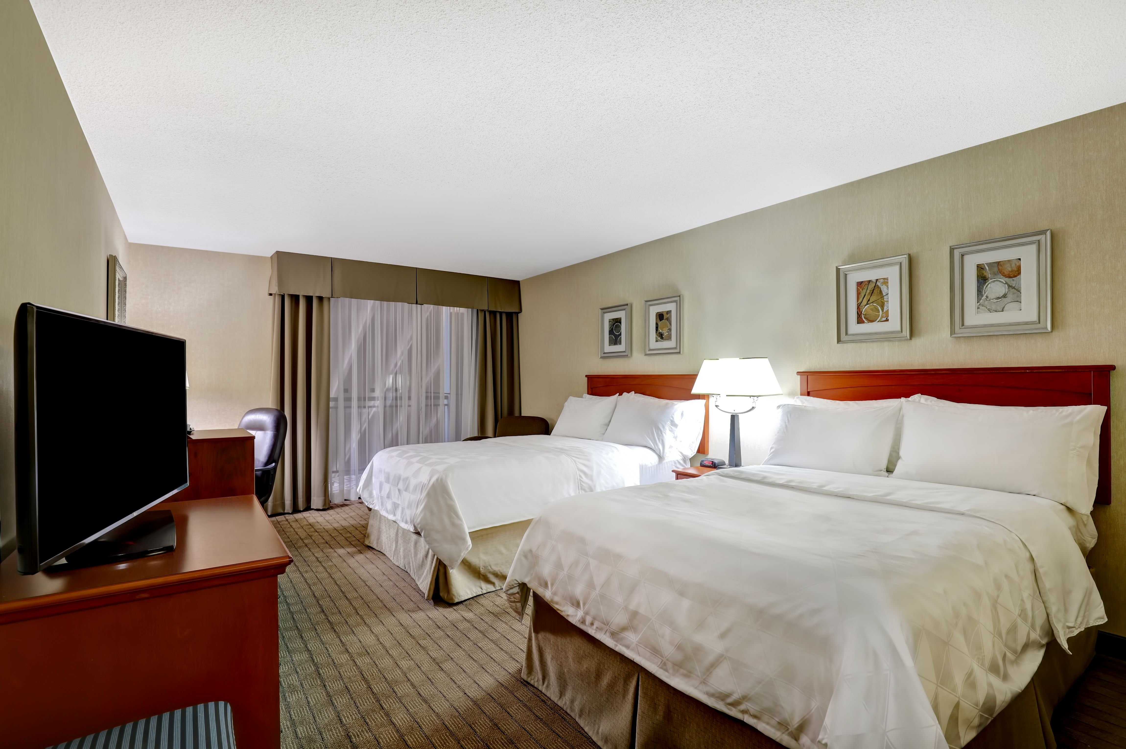 Holiday Inn Laval Montreal 28/80