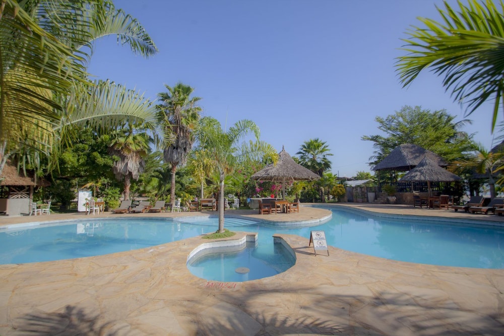 Perfect Home Two minutes to Kijiji Beach [VR] 47/50