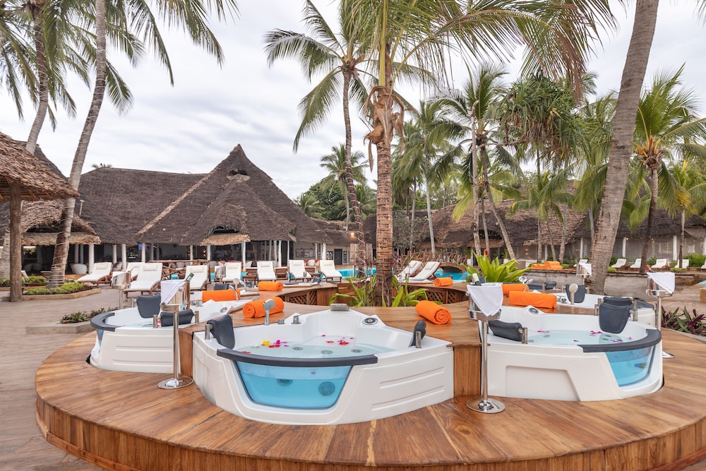 Kiwengwa Beach Resort 57/72