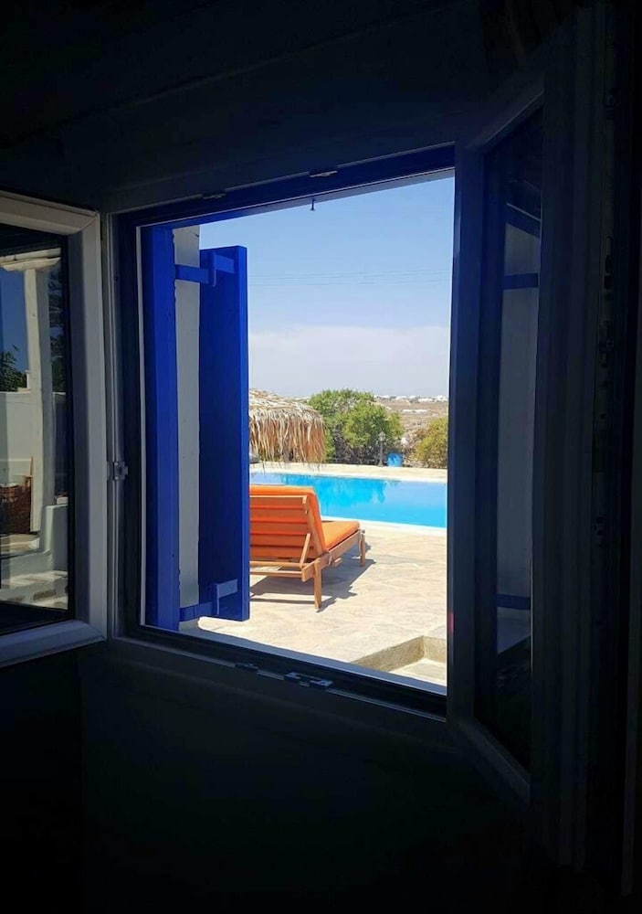 Nikos Rooms 21/50