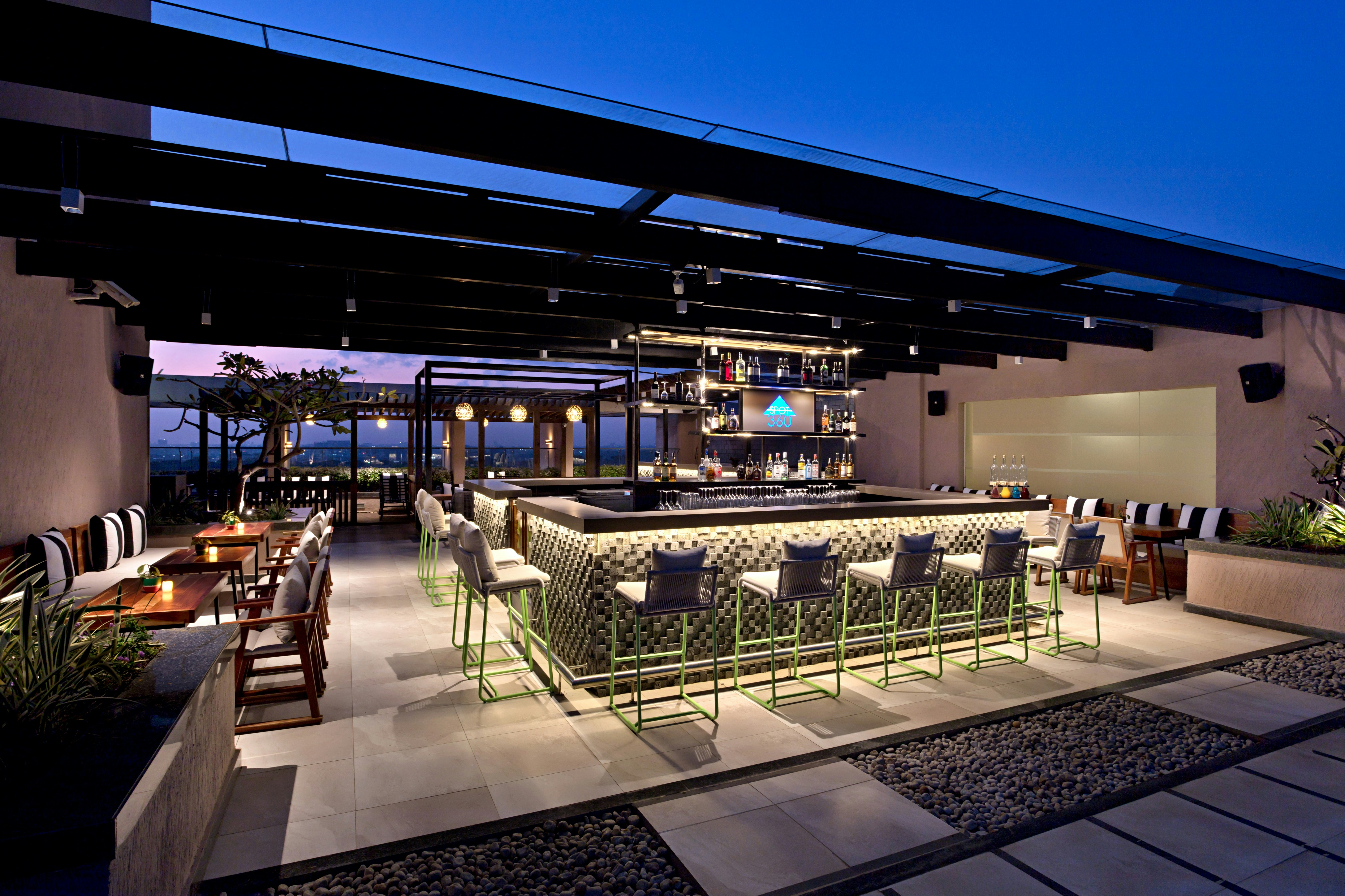 DoubleTree Suites by Hilton Bengaluru Outer Ring Road 12/51