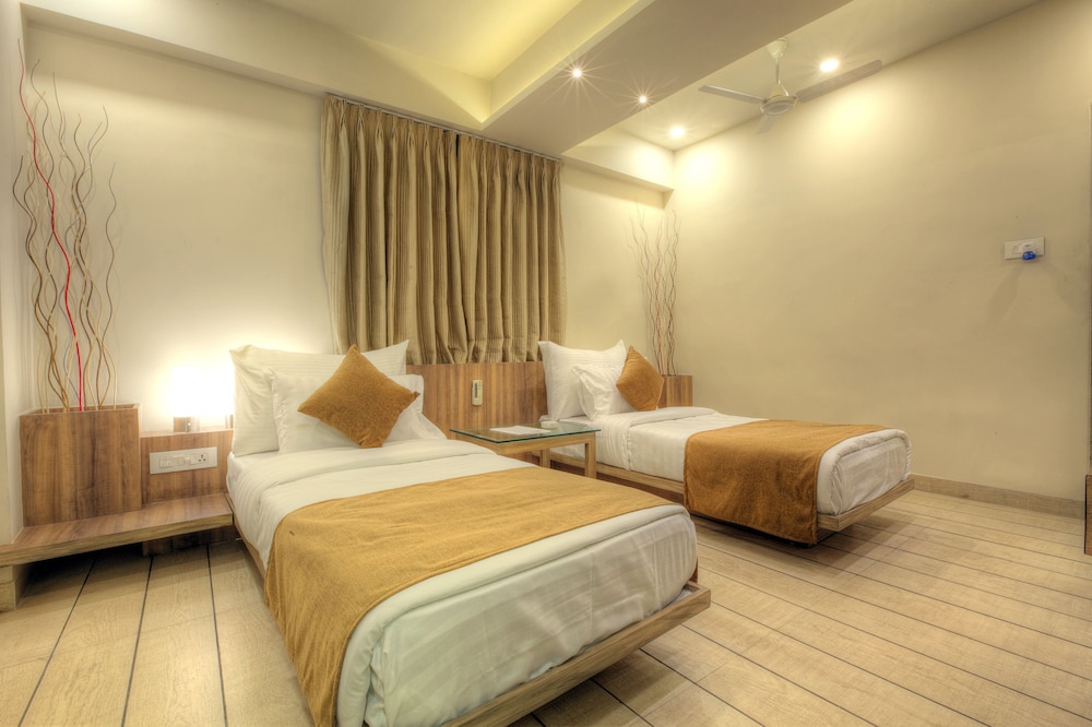 Kin, Double Bed