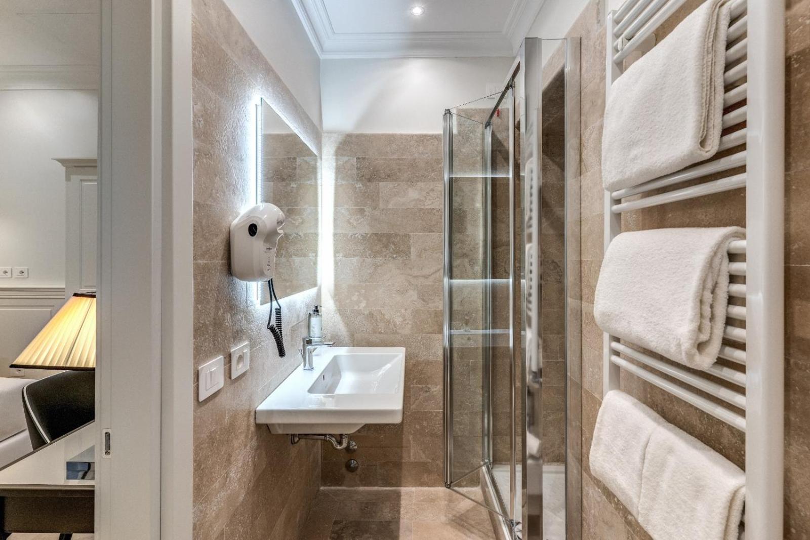 غرفة ثلاثية بسرير فردي، ACA Hotel Viminale 6/10