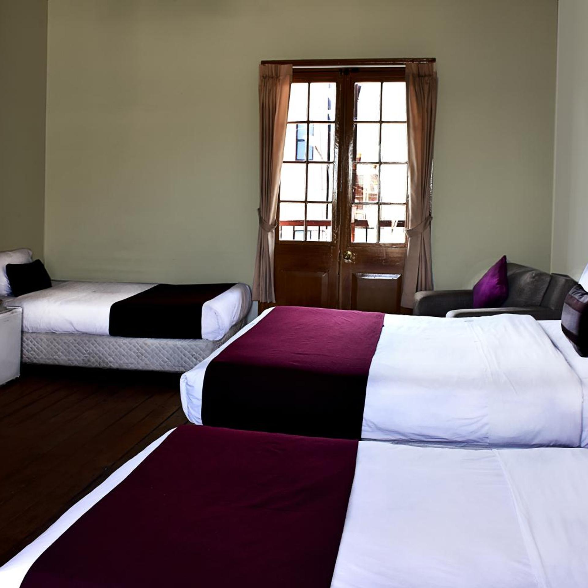 Hoteles Riviera Colonial 15/33