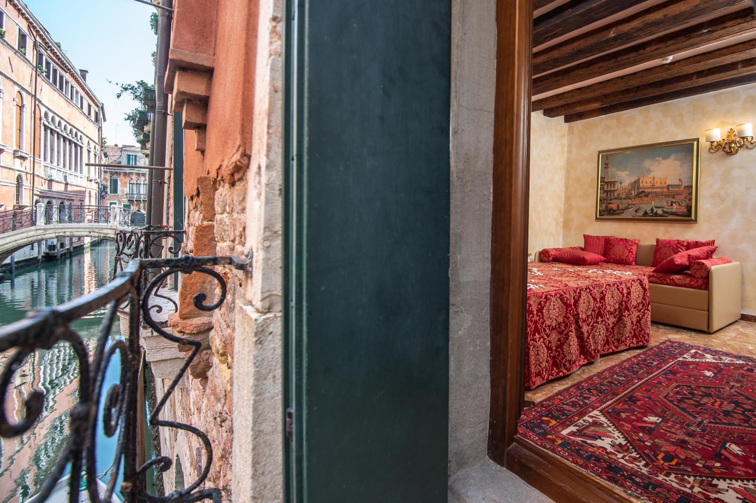 Hotel Mercurio 6/56