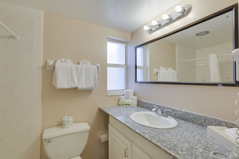 Clearwater Beach Hotel 44/50