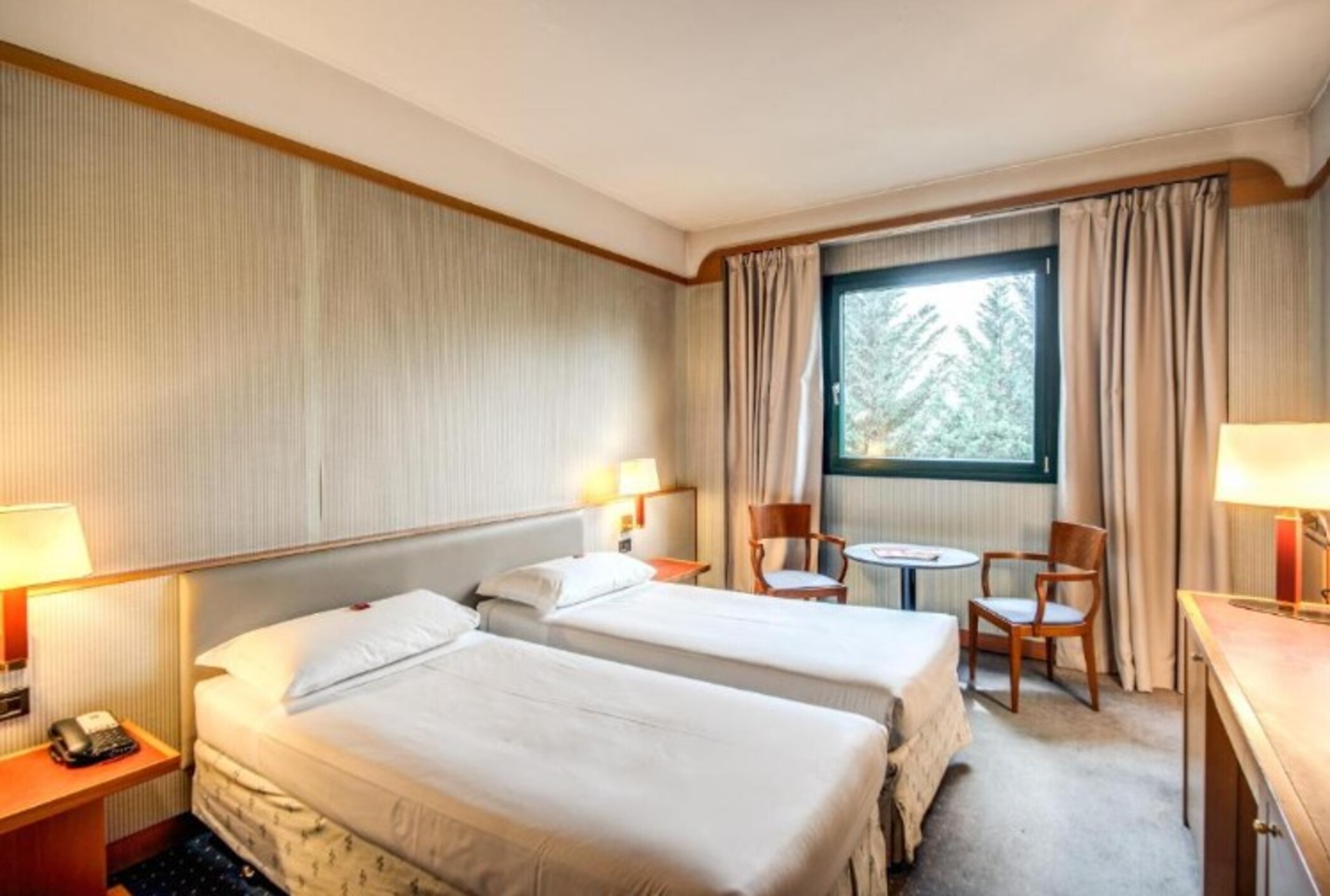 Room, Twin Beds