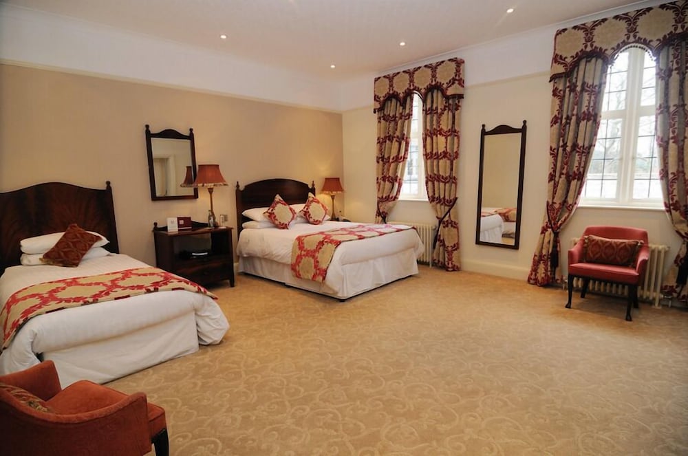 Ye Olde Bell Hotel Spa 9/64