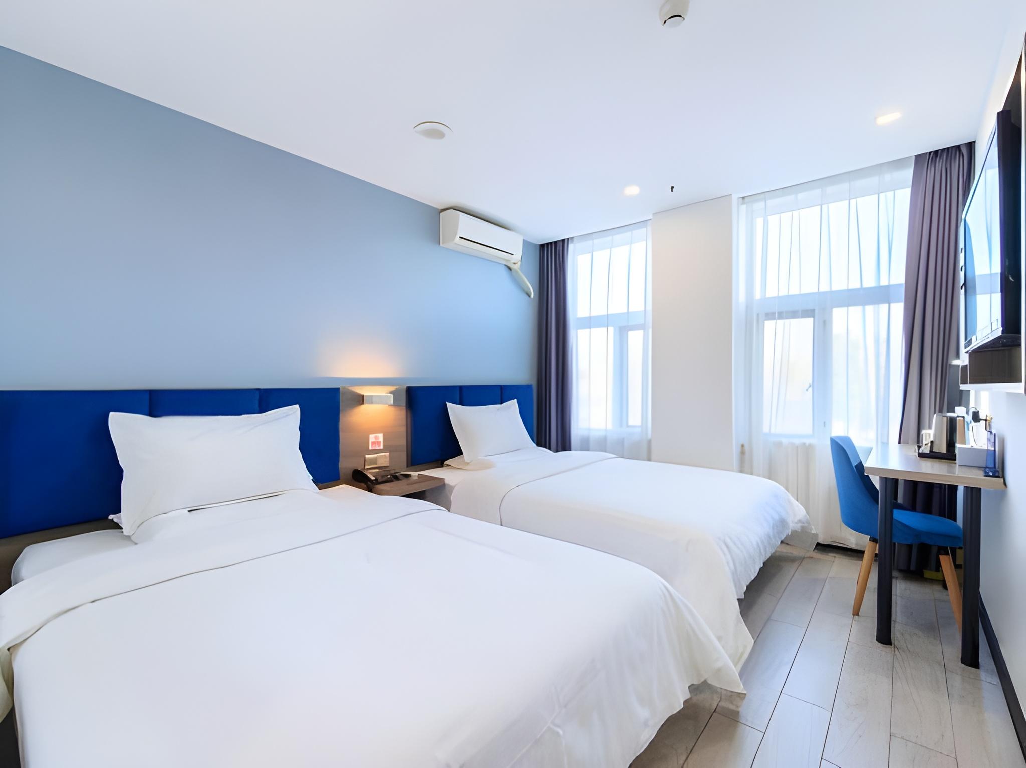 7 Days Inn (Beijing Shangdi Sports University & Qinghe City railway station) 30/55
