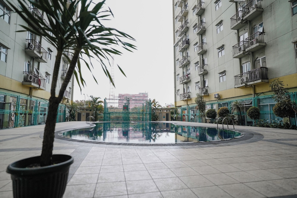 The Suite Metro Apartment King Property 52/59
