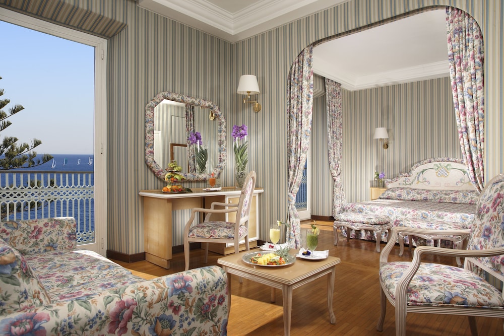 Royal Hotel Sanremo 62/83
