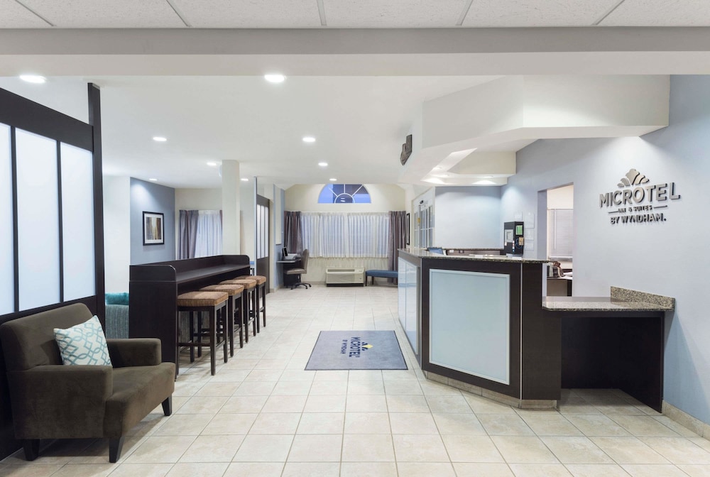 Microtel Inn And Suites Baton Rouge Airport 3/27