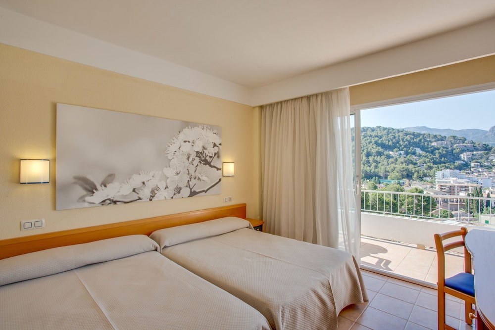 Suliar Palace Hotel 11/50