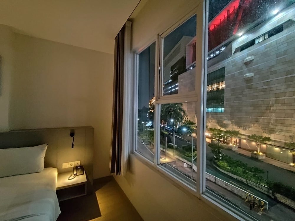 Grand Thamrin Hotel 19/35