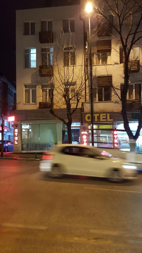 Sukran Hotel 39/40