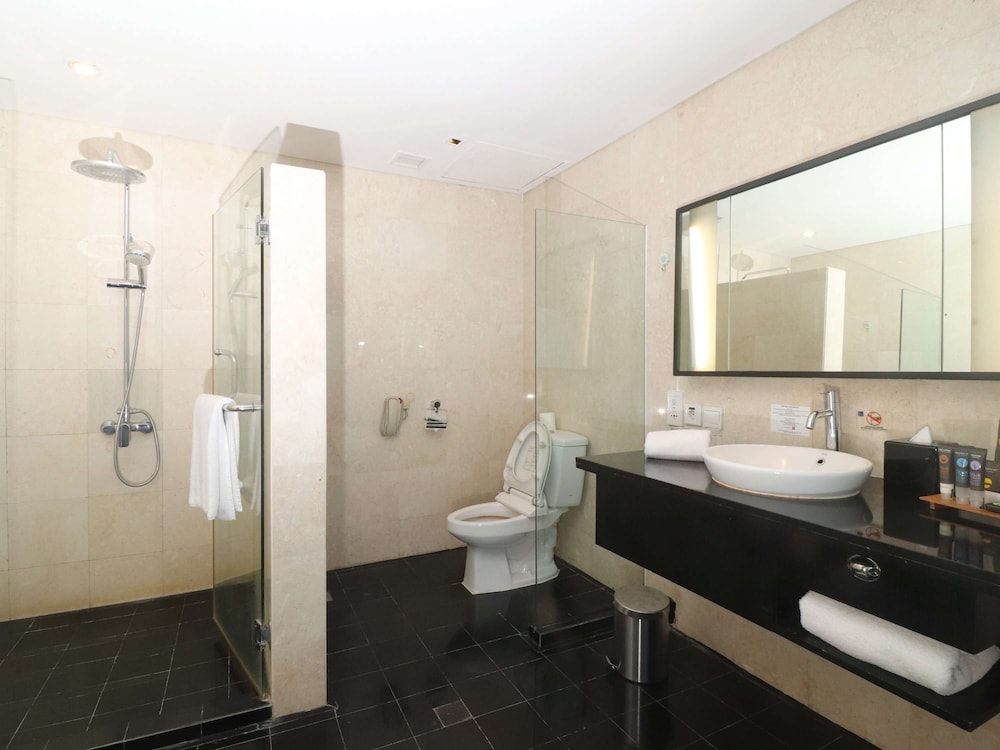 NOVOTEL BALIKPAPAN 16/74