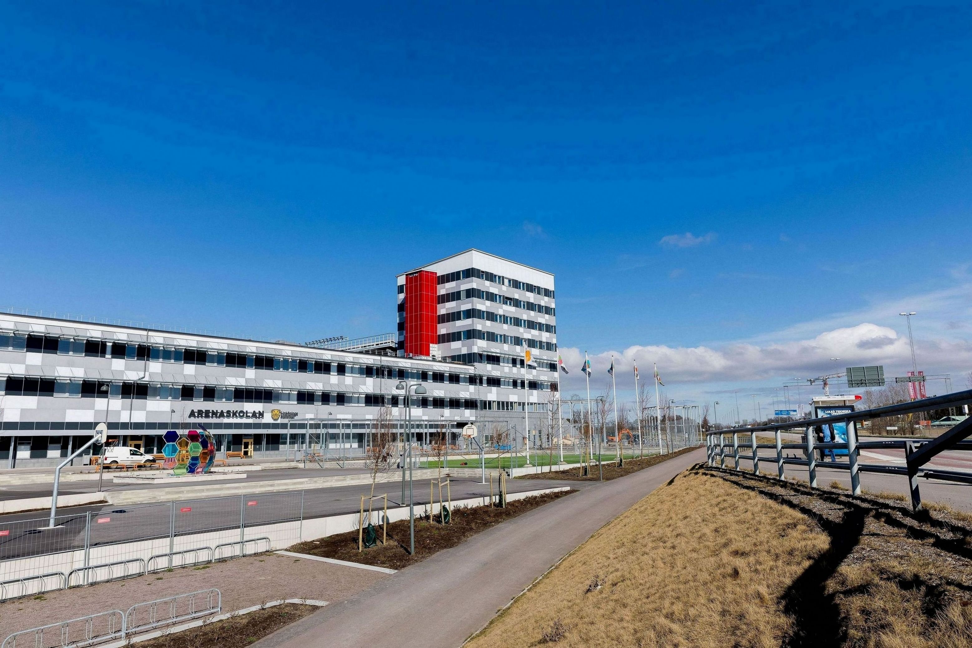 Apartdirect Linköping Arena 3/5
