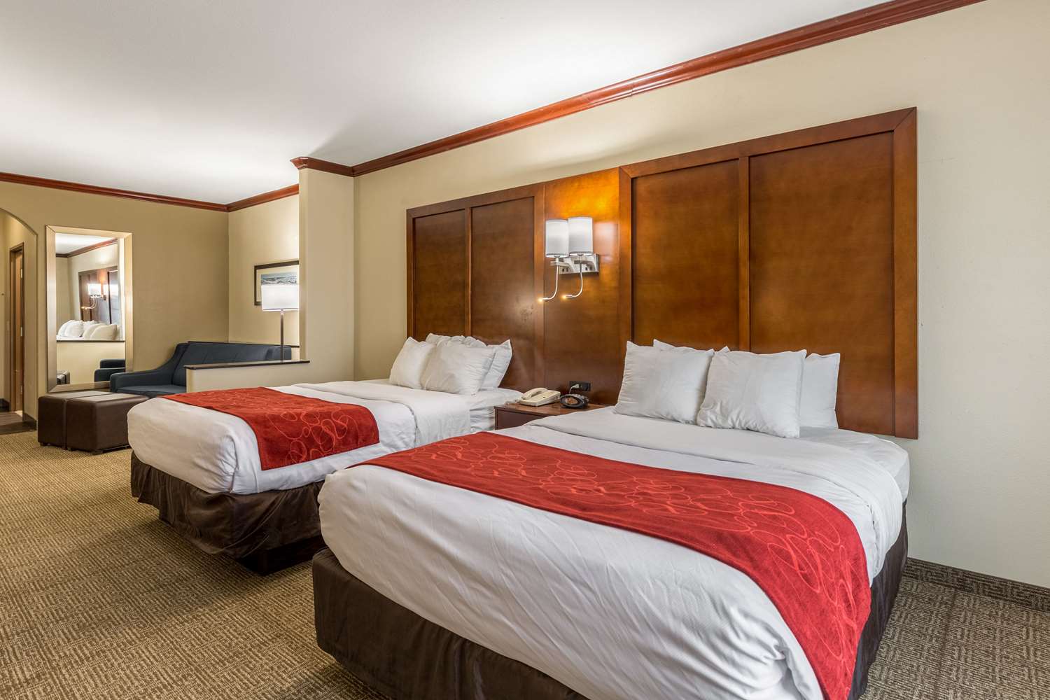SUITE, 2 QUEEN BEDS