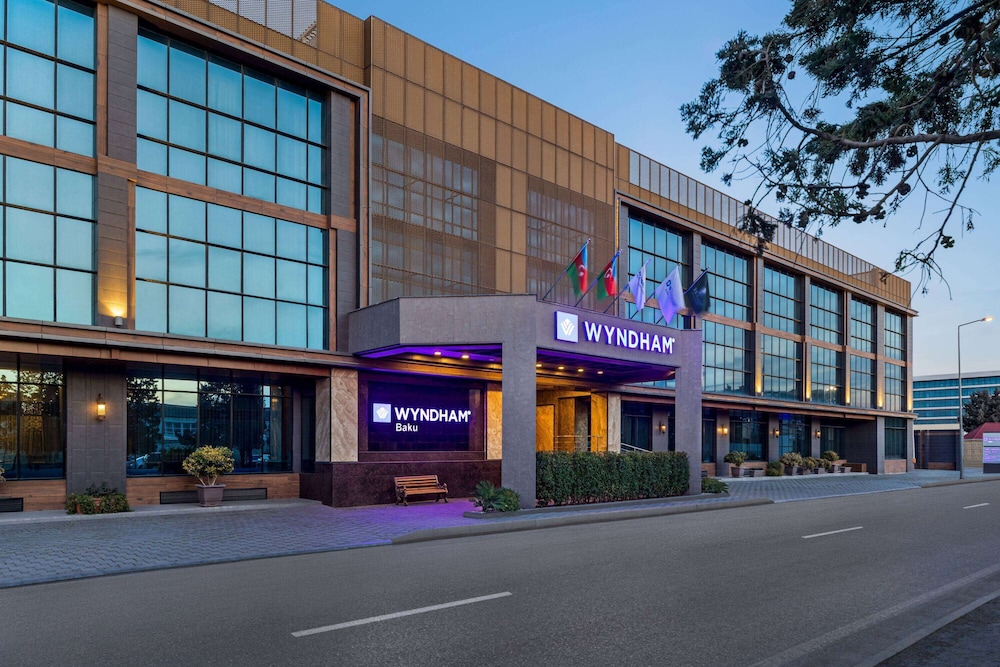 Wyndham Baku 47/50