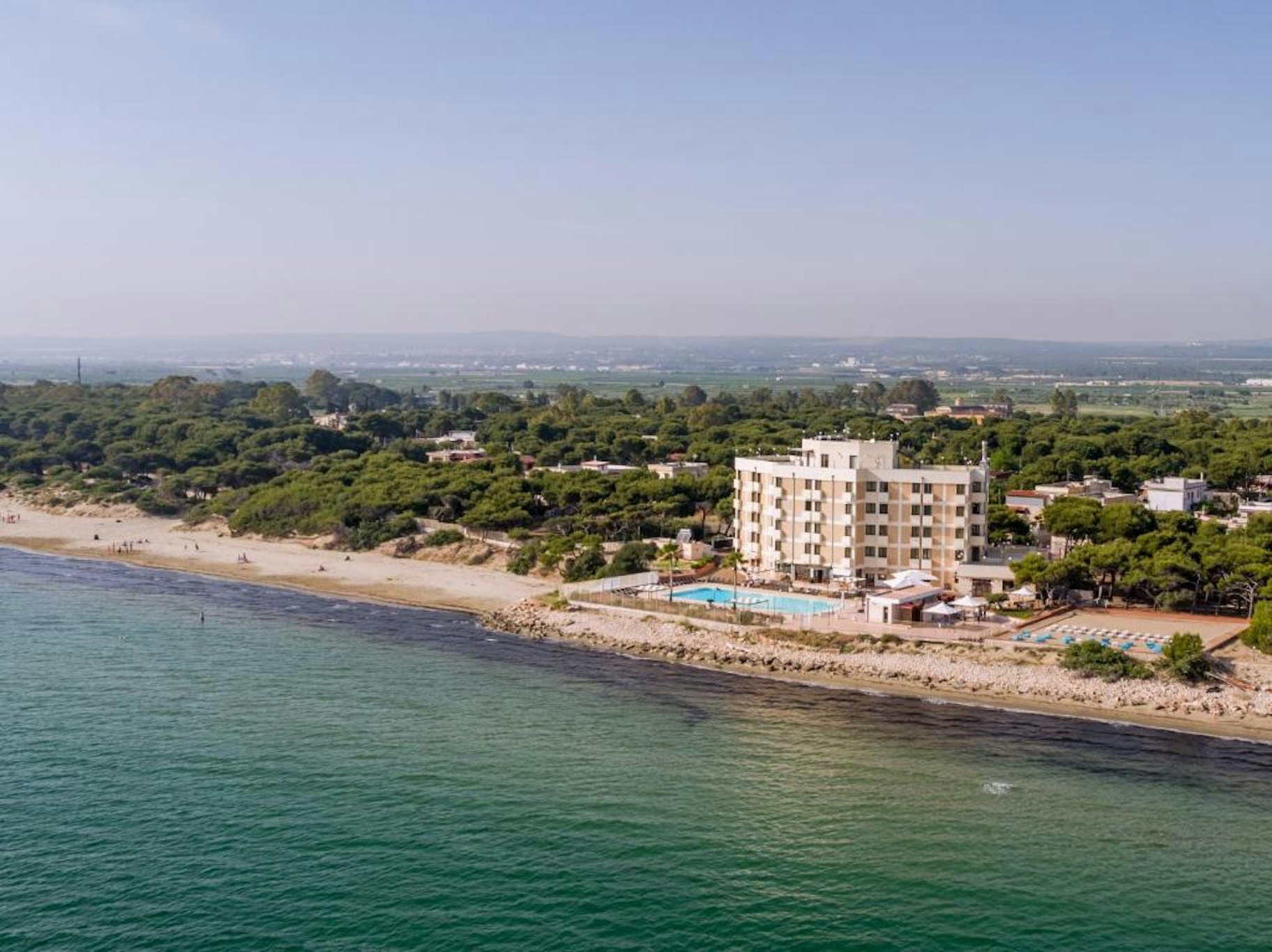 Ara Solis Hotel 68/78