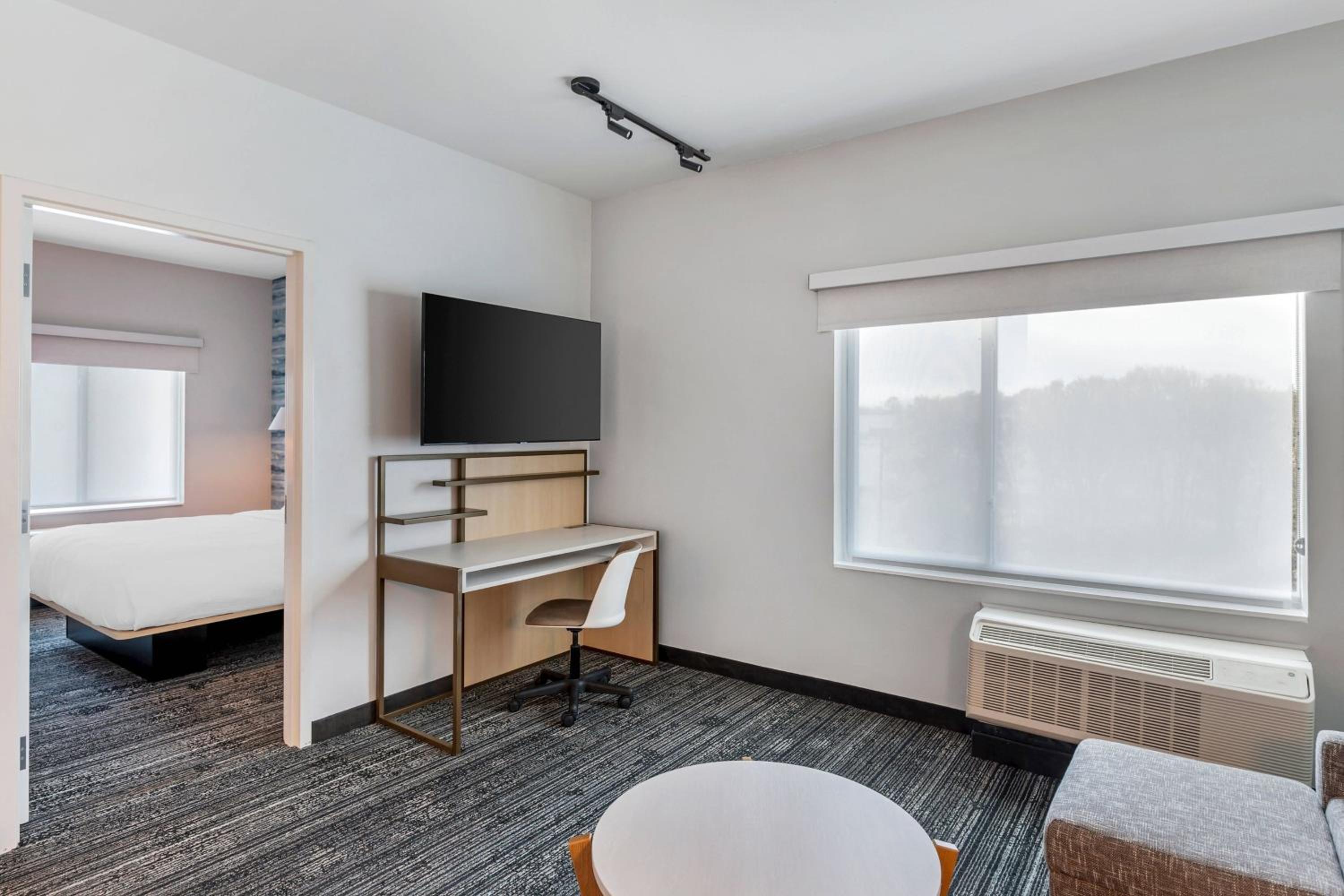 TownePlace Suites by Marriott Richmond Colonial Heights 51/63