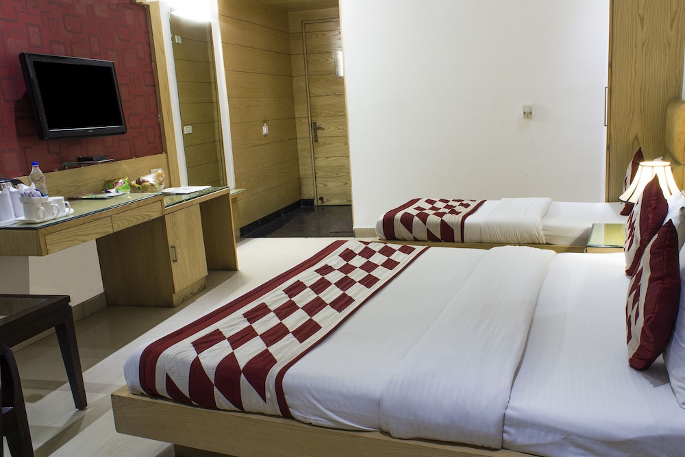 HOTEL KRISHNA DELUXE 24/70